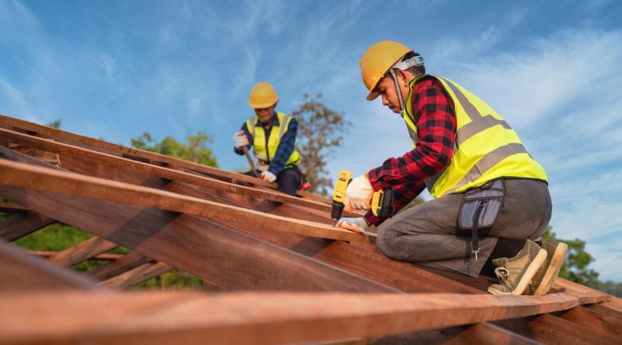 Expert new roof installation services in Blachly, OR